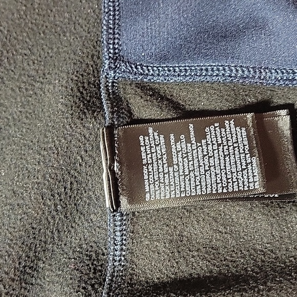 The North Face FlashDry Moch Neck Long Sleeve Top - Picture 6 of 6